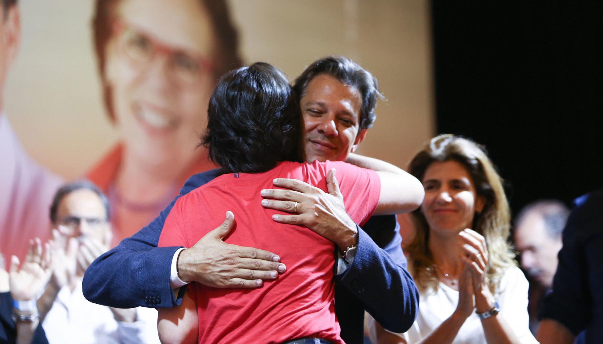 El candidato del PT, Fernando Haddad, en un acto electoral en septiembre.